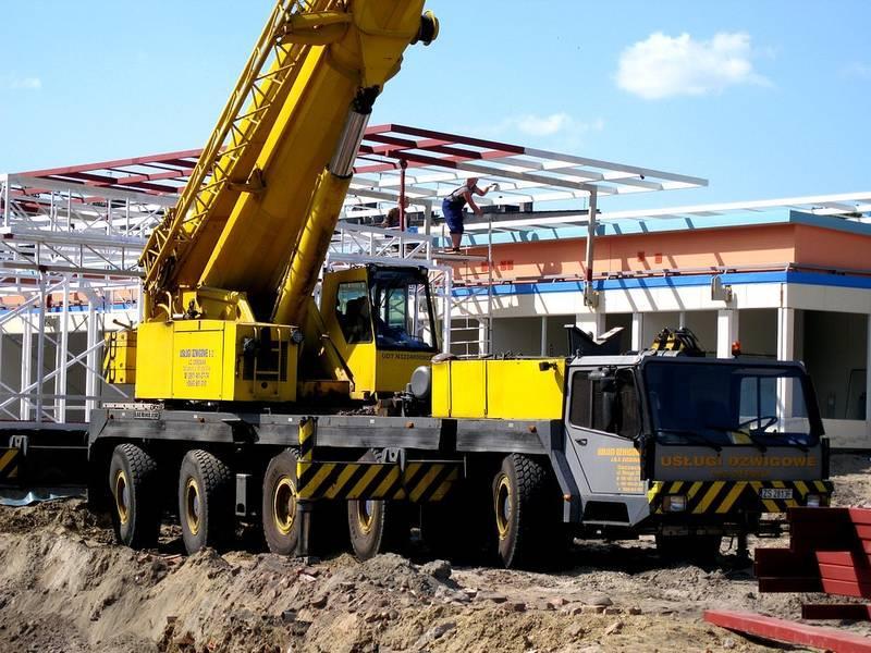 Dźwig LIEBHERR LTM 1090
